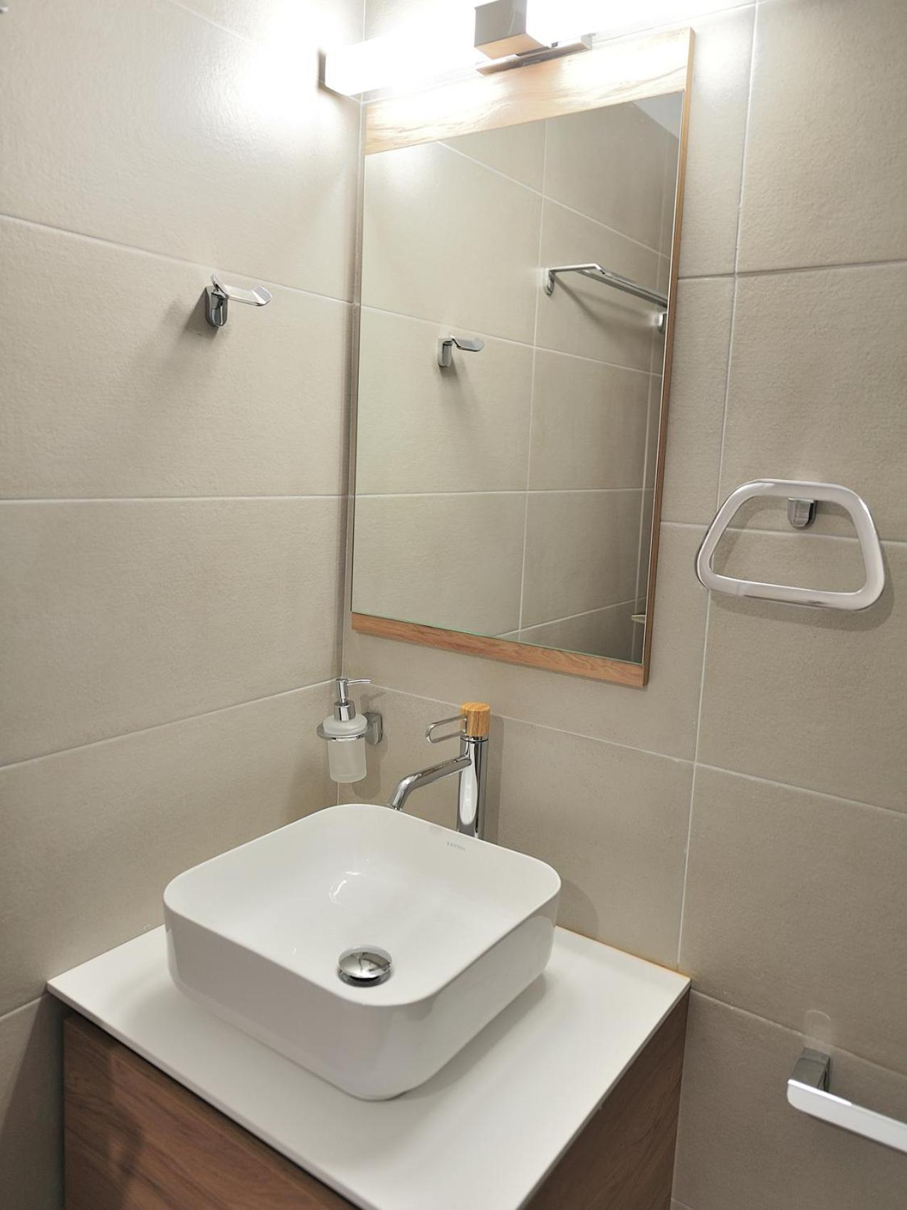Otel Vista Mare Skiathos 2*